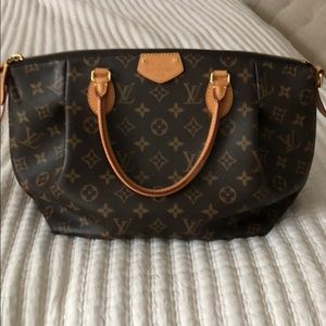 Louis Vuitton turenne  mm